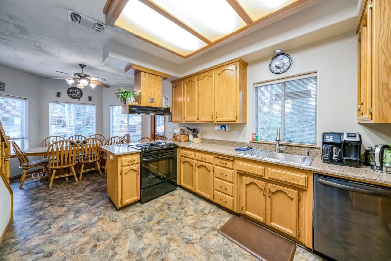 Black Bear Cabin Bass Lake Luaran gambar