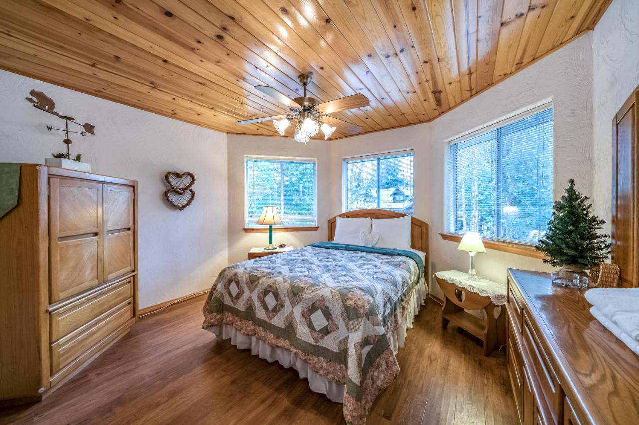 Black Bear Cabin Bass Lake Luaran gambar
