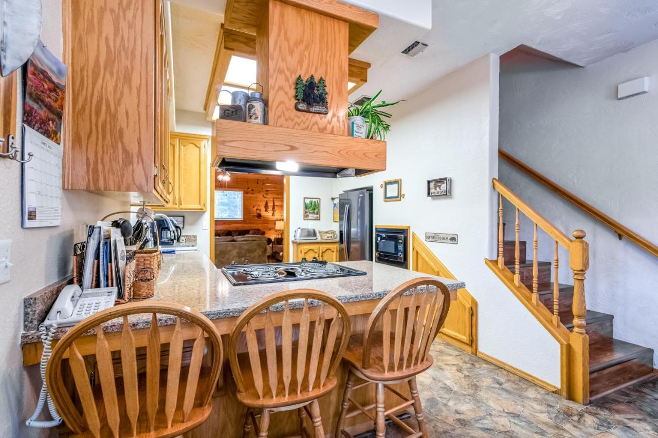 Black Bear Cabin Bass Lake Luaran gambar
