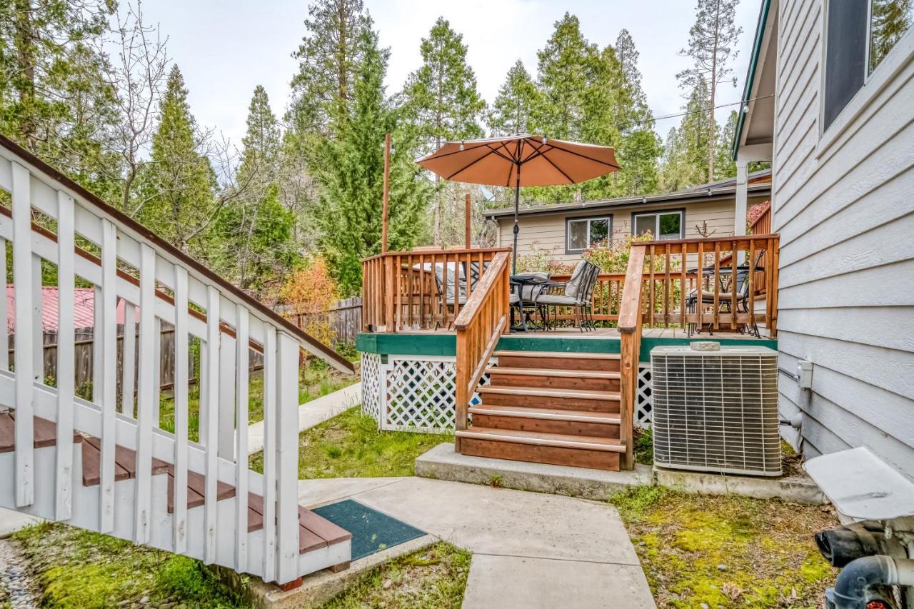 Black Bear Cabin Bass Lake Luaran gambar